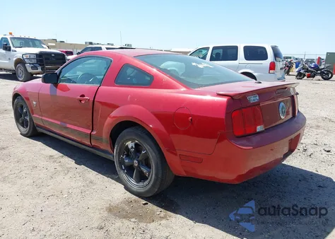 2009 Ford Mustang V6/V6 Premium из США, поврежденный, VIN 1ZVHT80NX95120308